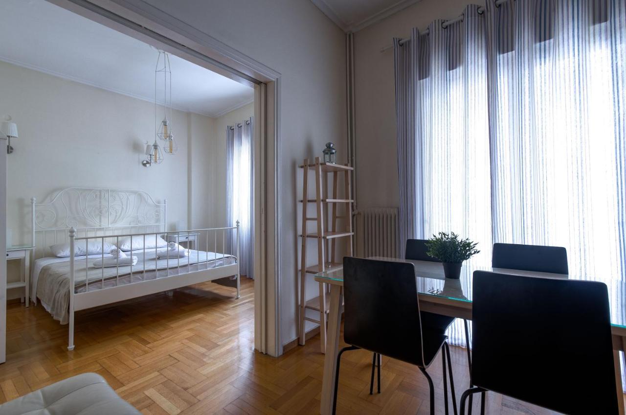 Beautiful 2Bd Apartment Near Historic Center Of เอเธนส์ ภายนอก รูปภาพ