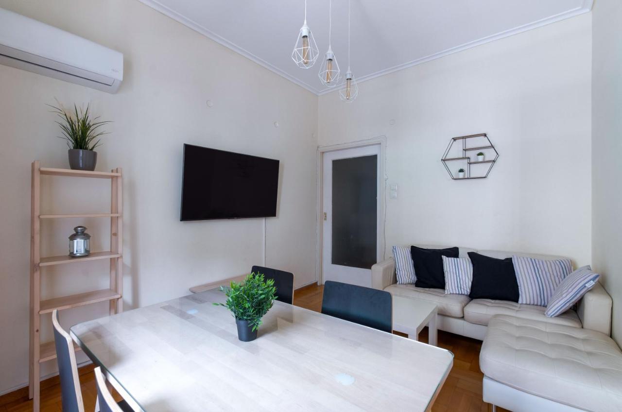 Beautiful 2Bd Apartment Near Historic Center Of เอเธนส์ ภายนอก รูปภาพ