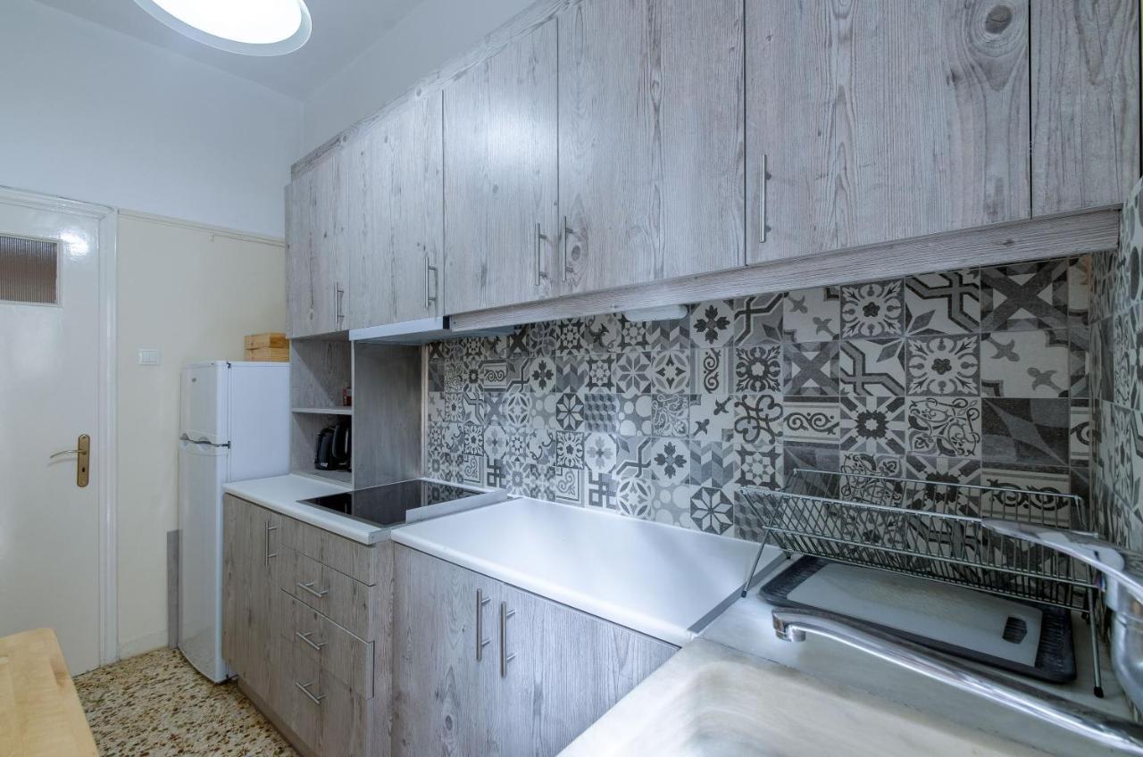 Beautiful 2Bd Apartment Near Historic Center Of เอเธนส์ ภายนอก รูปภาพ